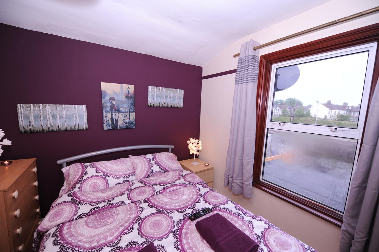 לונדון Kingward Rooms חדר תמונה